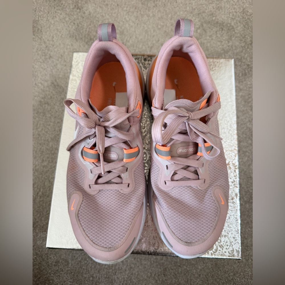 Nike miler react running shoes